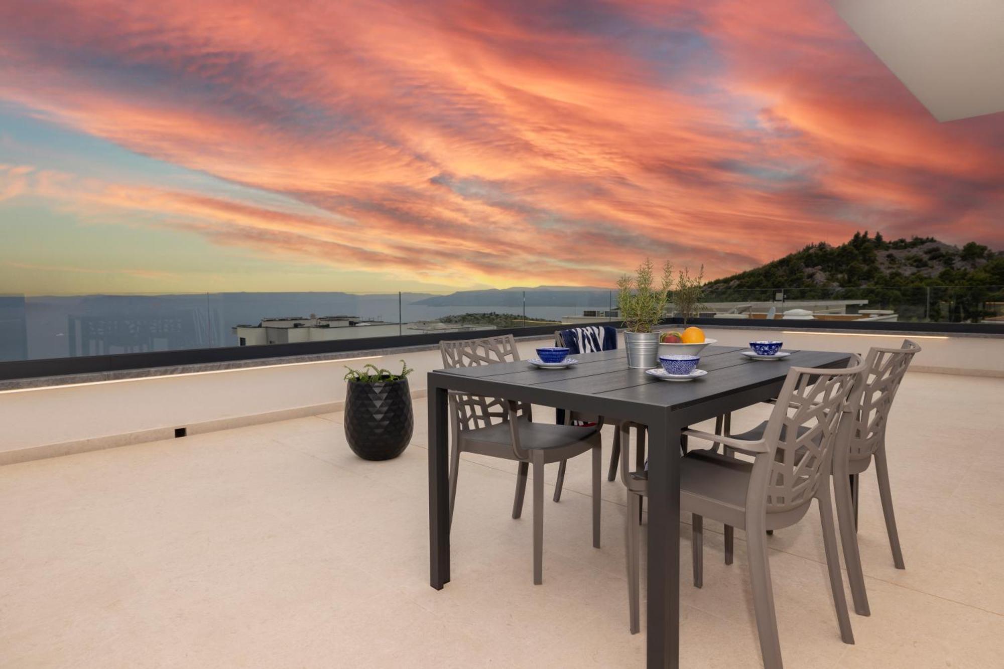 Silva Maris Apartments Makarska Exterior photo