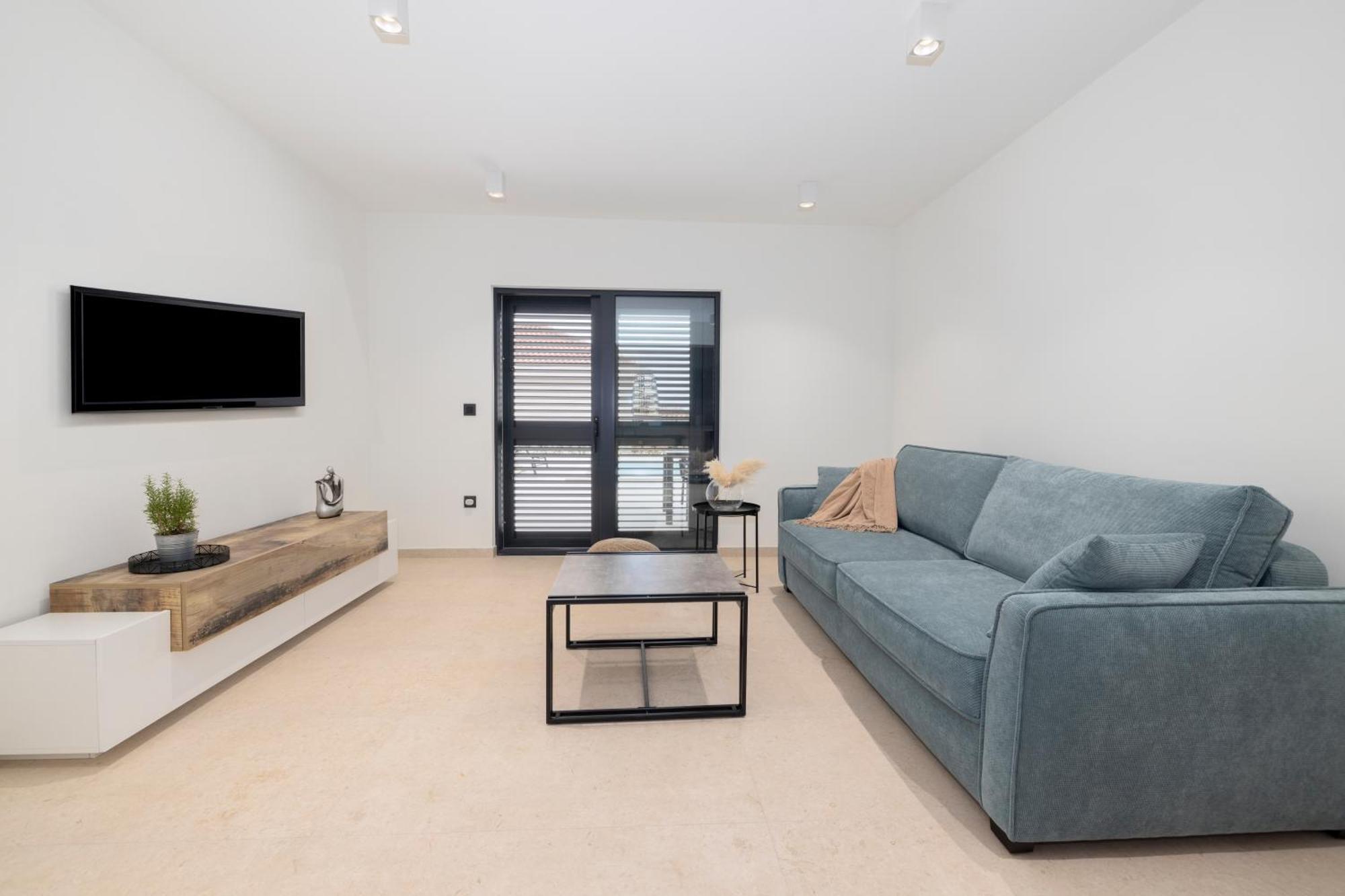 Silva Maris Apartments Makarska Exterior photo